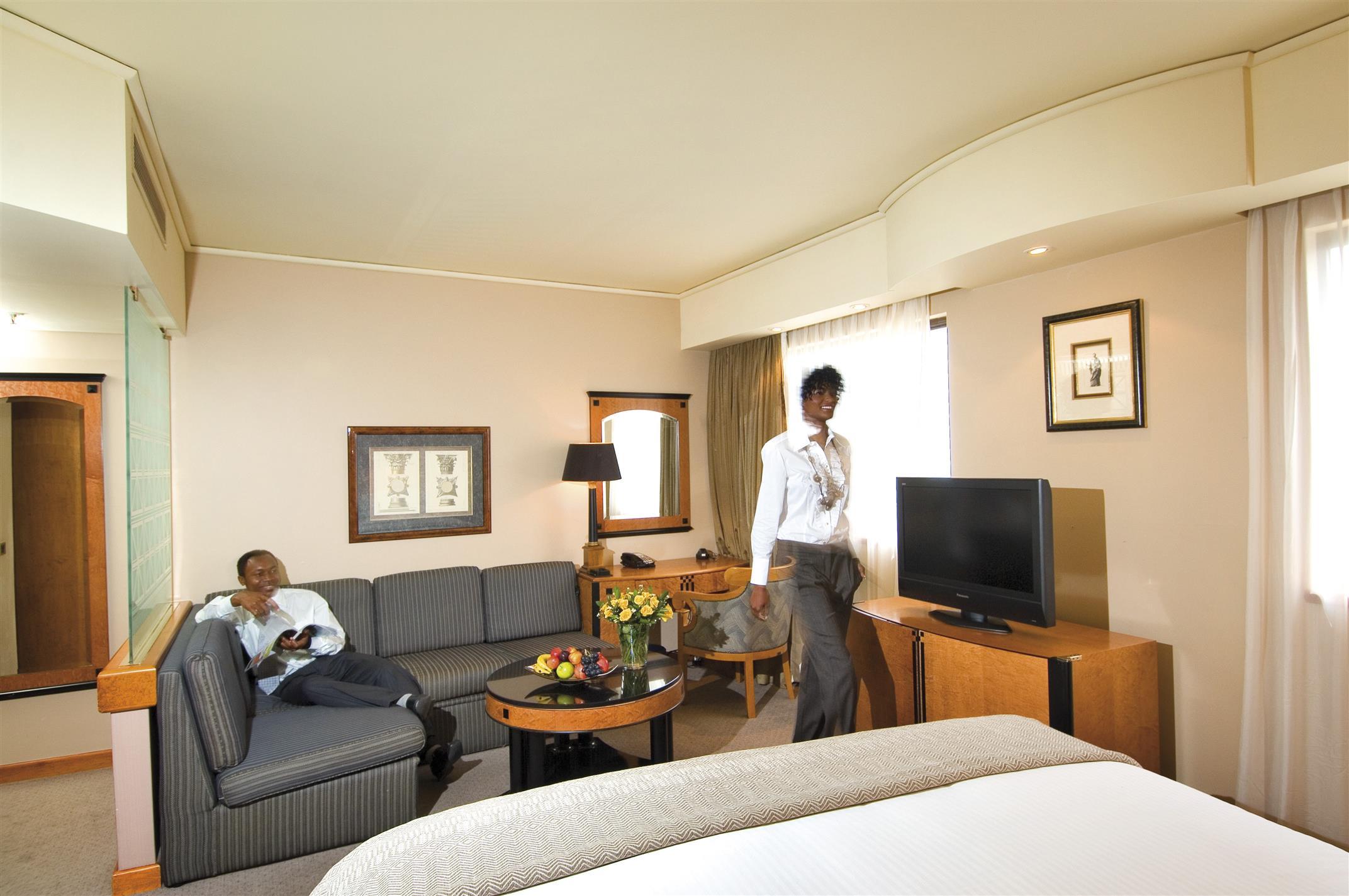 Intercontinental Johannesburg Sandton Towers, An Ihg Hotel エクステリア 写真