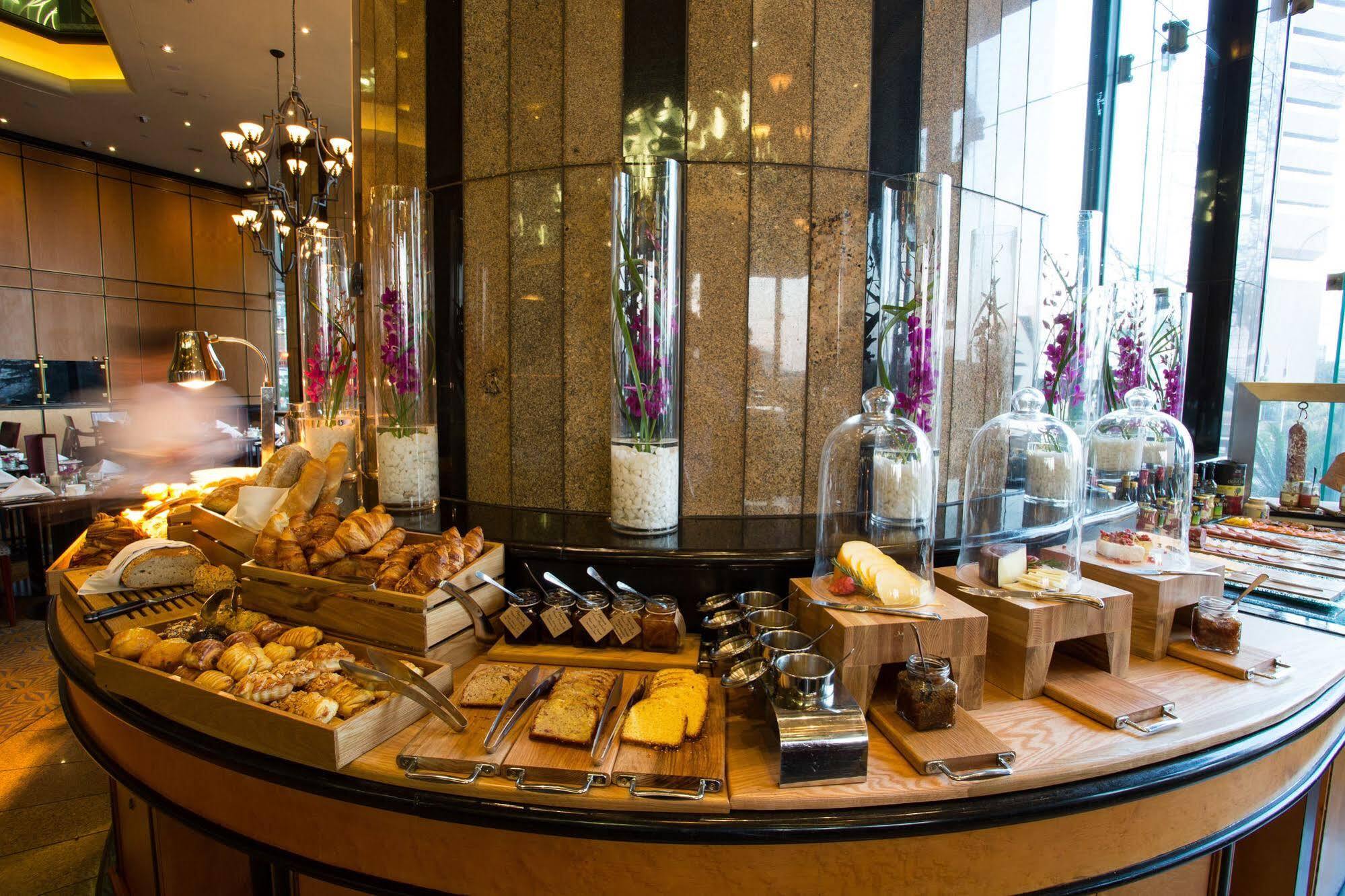 Intercontinental Johannesburg Sandton Towers, An Ihg Hotel エクステリア 写真